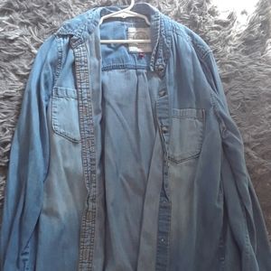 Plain denim button down long sleeve shirt